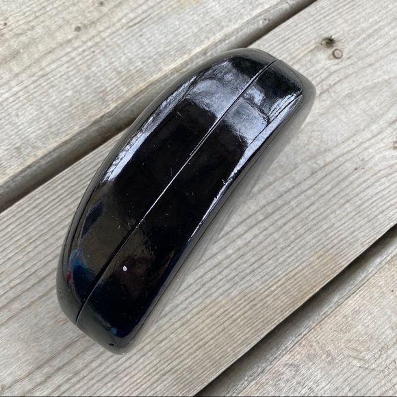 2/$30 || Victoria’s Secret Glasses Case - Picture 2 of 4